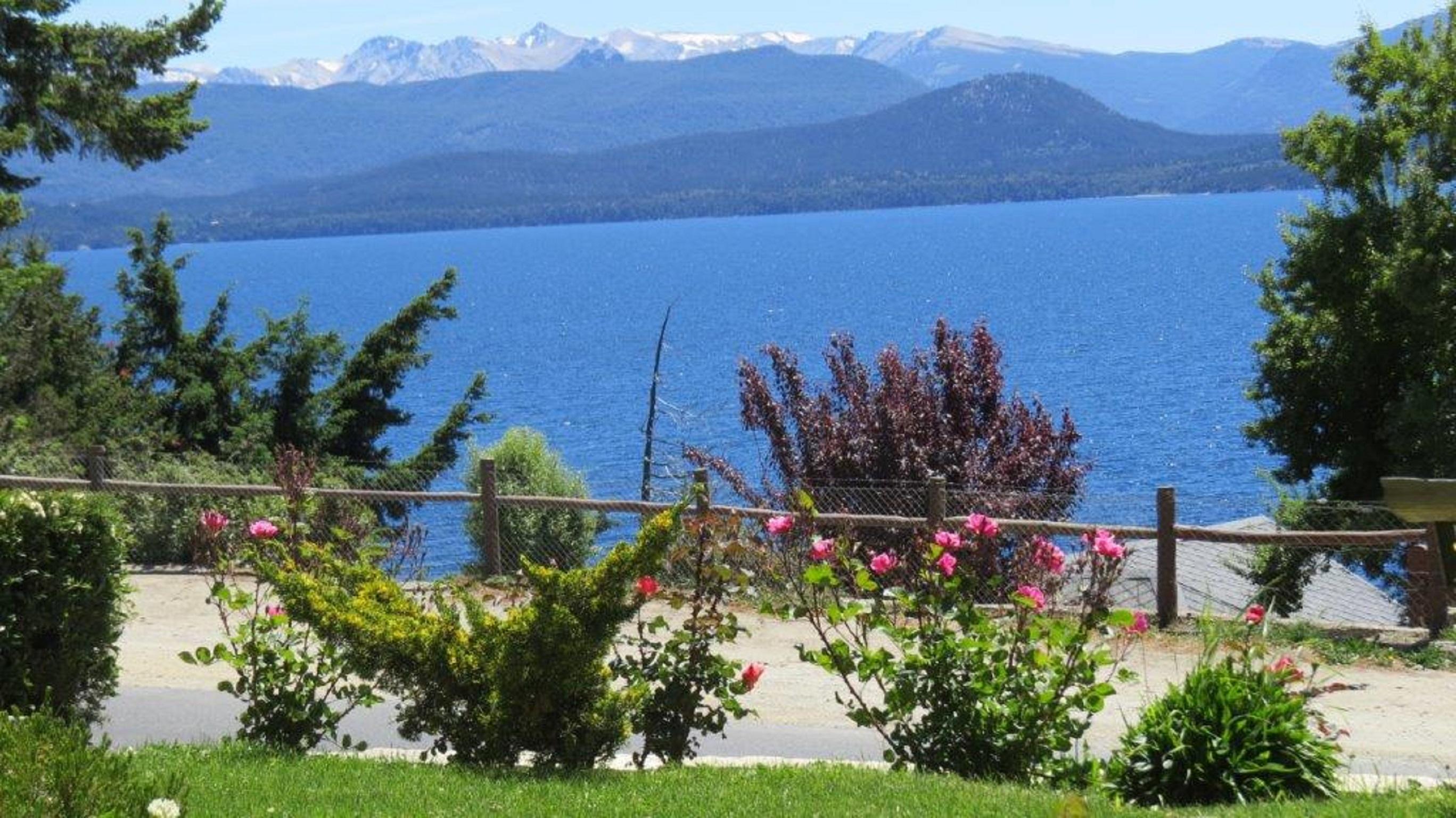 Apart Altos Del Nahuel San Carlos de Bariloche Exterior photo